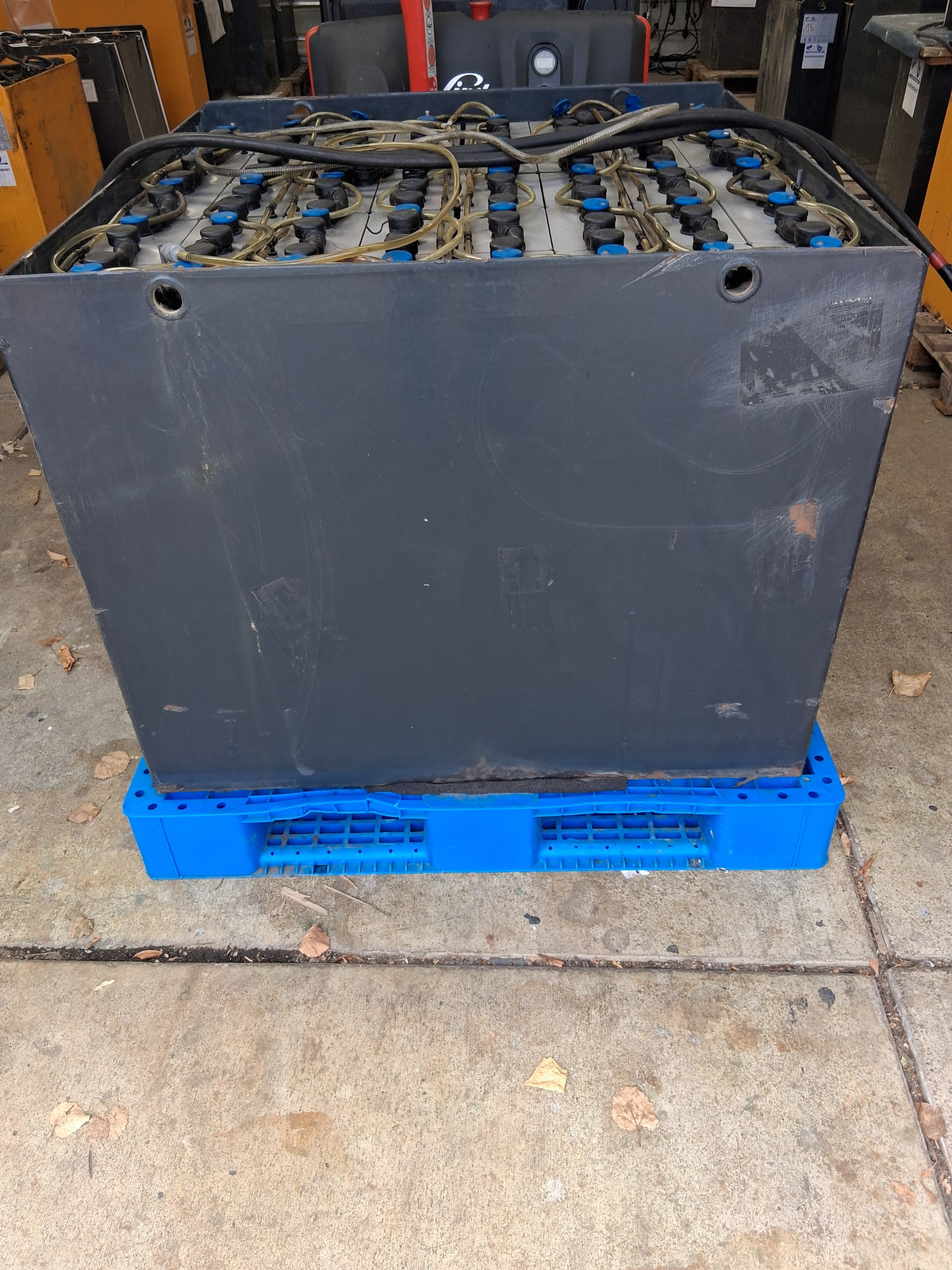 Staplerbatterie 80V 6PzS 930AH (84% Restkapazität) gebraucht